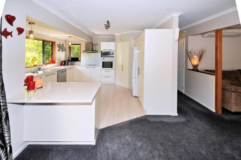 别墅中的一间客房 Auckland Extérieur photo